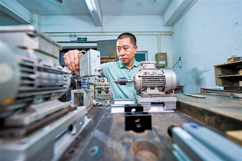 我市一批先進集體和先進個人獲全國 省五一勞動獎表彰 奏響勞動光榮最強音 展現新時代勞模風采